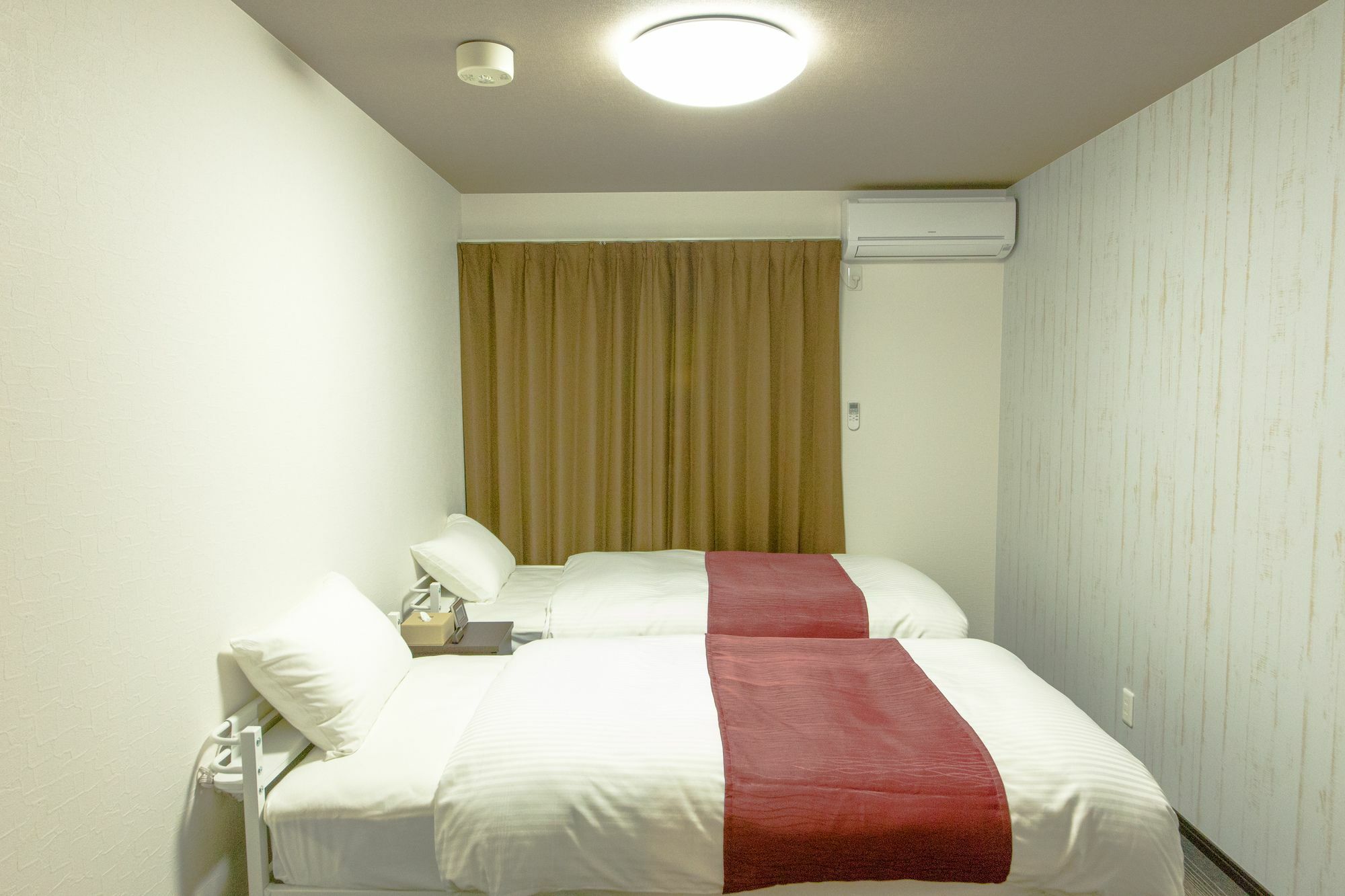Japaning Hotel Kinkakuji Kitano Hakubaicho 교토 외부 사진